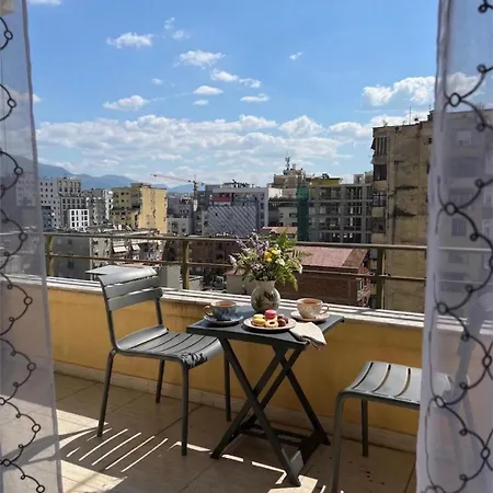 Montrix Host Appartement Tirana